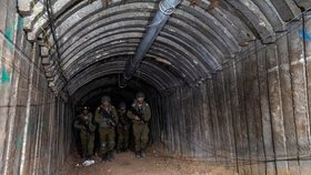 Izraelci objevili největší tunel Hamásu: Chodba za miliony ústí jen kousek od hranice! 