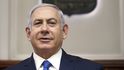 Izraelský premiér Benjamin Netanjahu čelí obvinění z ovlivňování médií.