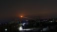 Íránci v Sýrii vypálili rakety na Izrael, ten palbu opětoval