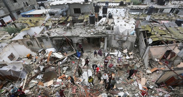 V Pásmu Gazy jsou nadále stovky Evropanů: Česko ví  o 7 svých občanech, kteří mají zájem o evakuaci 