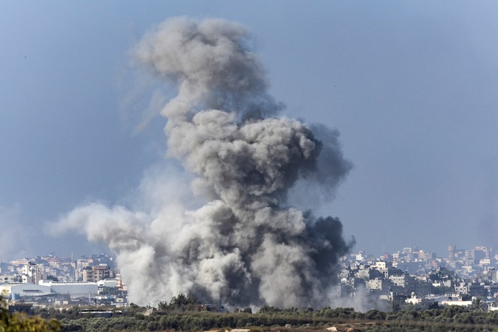 Izraelský odvetný útok v Pásmu Gazy (10.11.2023)