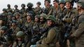 Izraelští vojáci poblíž hranice s Pásmem Gazy (4.12.2023)