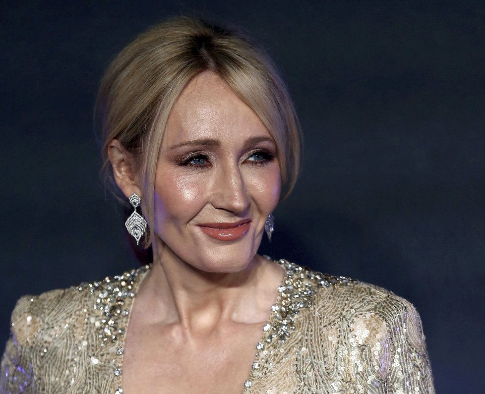 J. K. Rowling je první miliardářkou mezi spisovateli
