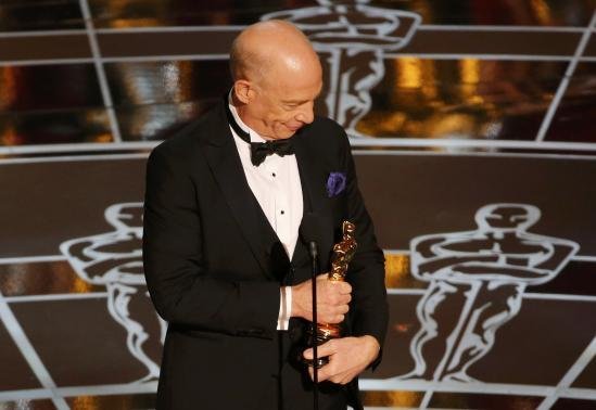 J. K.Simmons přebírá Oscara