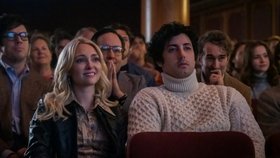 Je to mladý Sylvester Stallone, nebo není? Anthony Ippolito se ve filmu Já, Rocky proměnil ve slavného herce tak přesvědčivě, že jeho podoba s mladým Slyem budí pozornost od prvních záběrů.