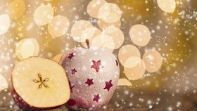 Vánoční čarování s jablky: Věštění i ochrana