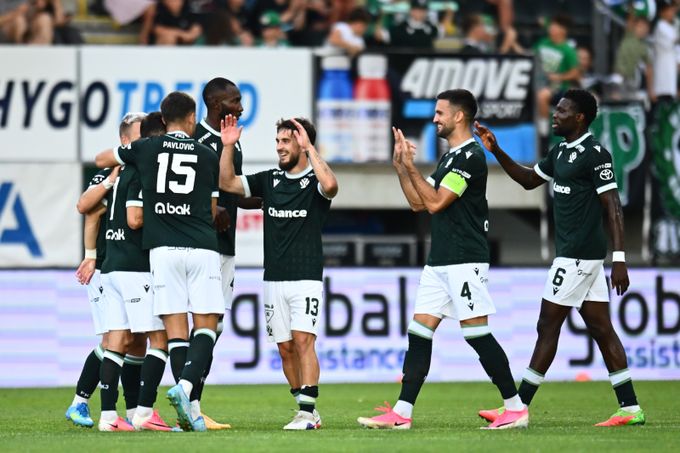 Jablonec 2.0: Přechod na nové schéma funguje. Dvojice Srbů klíčem k modernímu stylu Jablonec 2.0: Přechod na nové schéma funguje. Dvojice Srbů klíčem k modernímu stylu