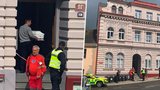 Matka v Jablonci ubodala vlastní dítě?! Vražda v bytovém domě
