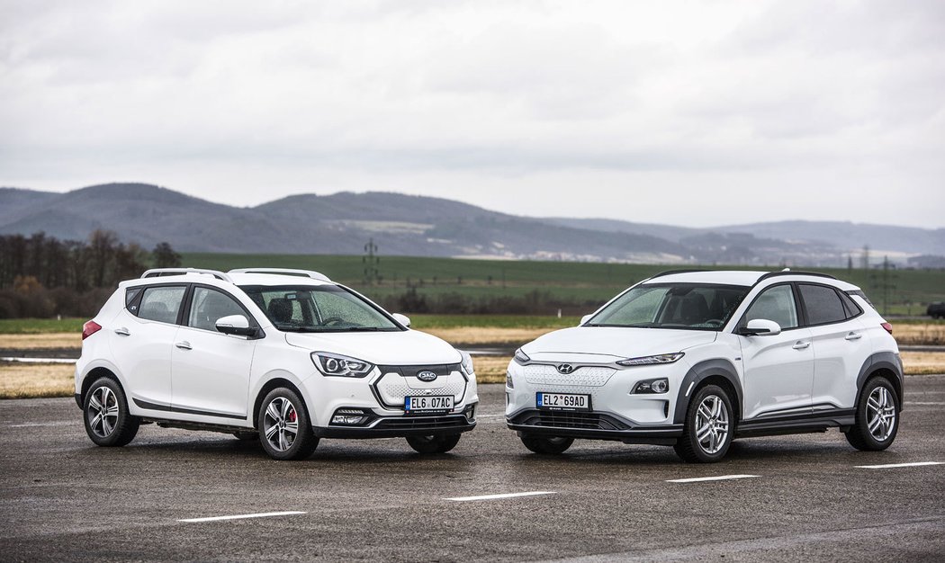 JAC iEV7S vs. Hyundai Kona Electric Eco Future