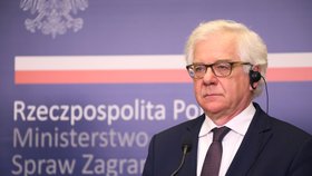Polský ministr zahraničí Jacek Czaputowicz oznámil rezignaci. Jako už třetí polský ministr během jednoho týdne.