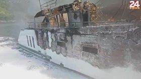 Luxusní jachta v Chorvatsku shořela přímo během plavby