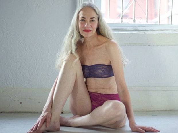 Jacky O’Shaughnessy (62) odhalila tělo v letošní kampani American Apparel