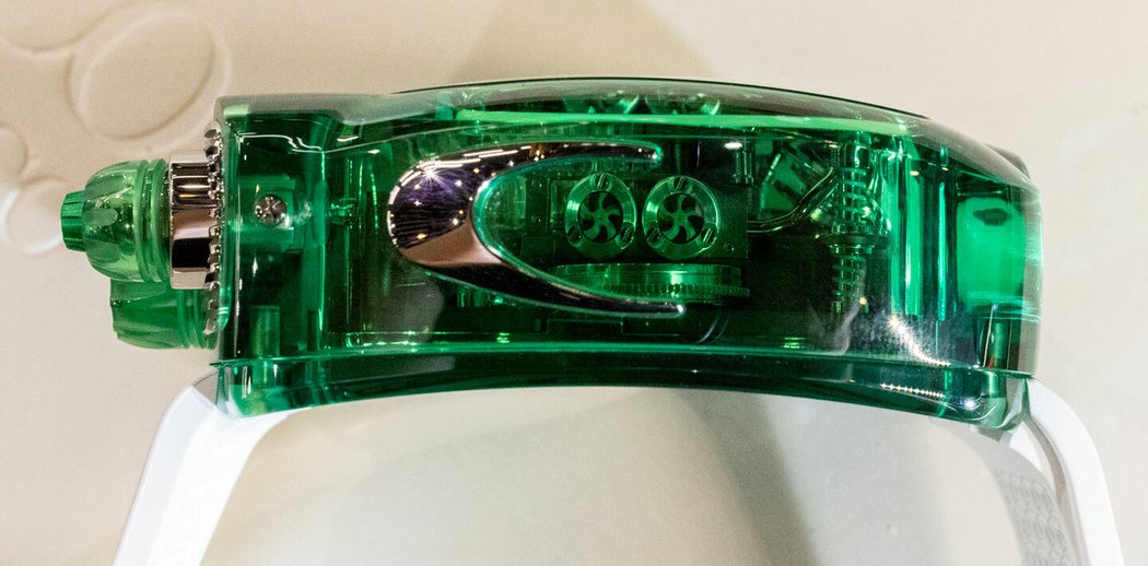 Jacob and Co. Bugatti Chiron Sapphire Green Crystal