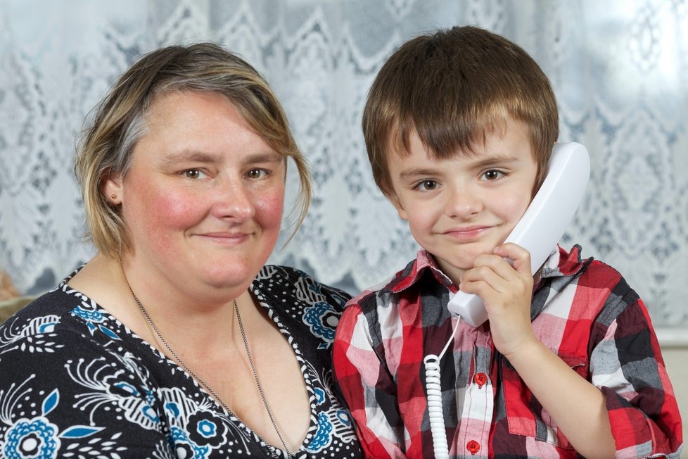 Šestiletý Jacob Jay zachránil matku při diabetickém záchvatu, když včas zavolal sanitku