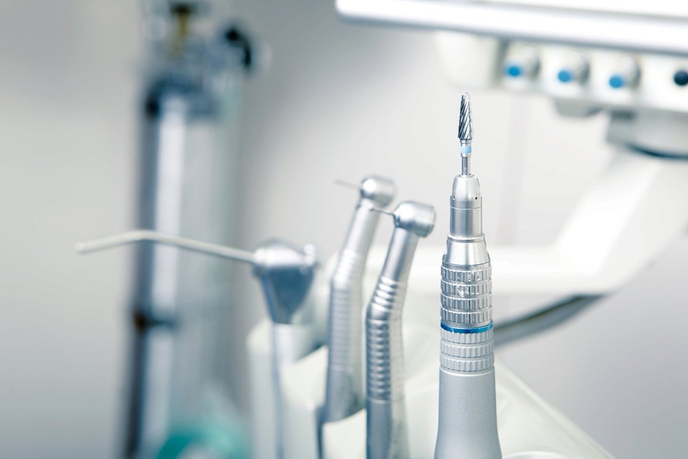8 let za mrzačení klientů: Soud odsoudil zubaře-sadistu 
