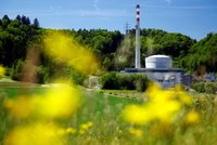 Švýcarsko dohlasovalo: Přijde konec jaderných elektráren?