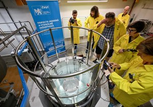 Spuštění jaderného reaktoru VR-2 v prostorách ČVUT (6.6.2023)