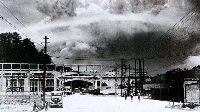 Jaderný výbuch v Nagasaki Jaderný výbuch v Nagasaki