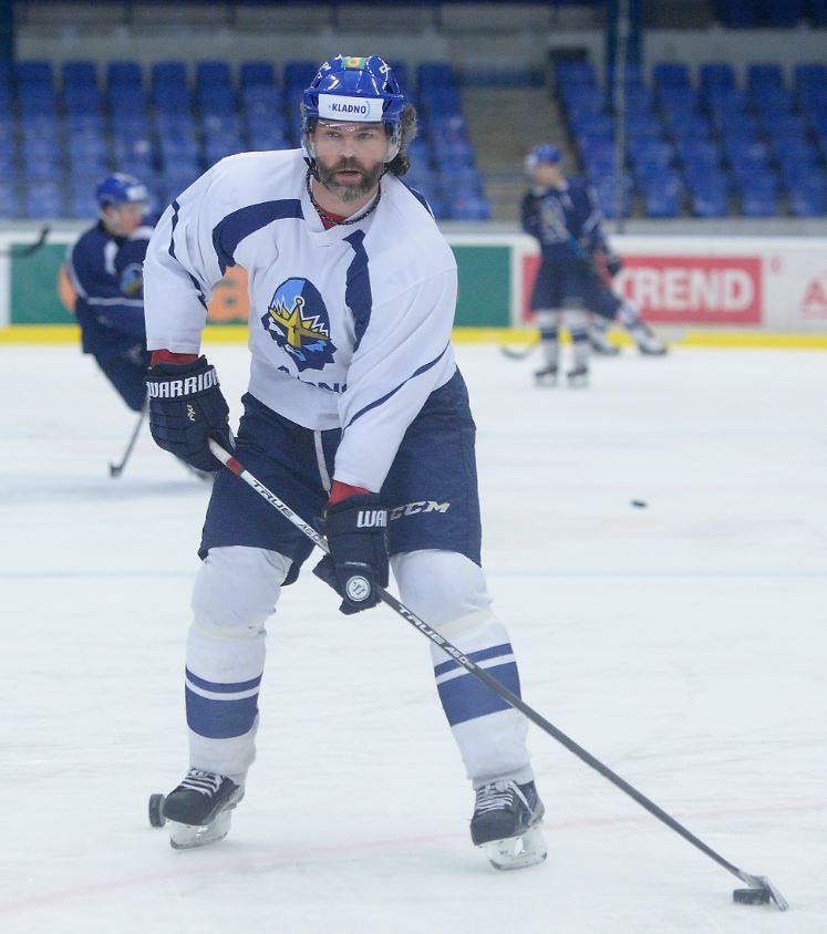 Jaromír Jágr si naposledy zatrénoval před uktáním proti Přerovu. Na ledě ale pobyl jen deset minut.