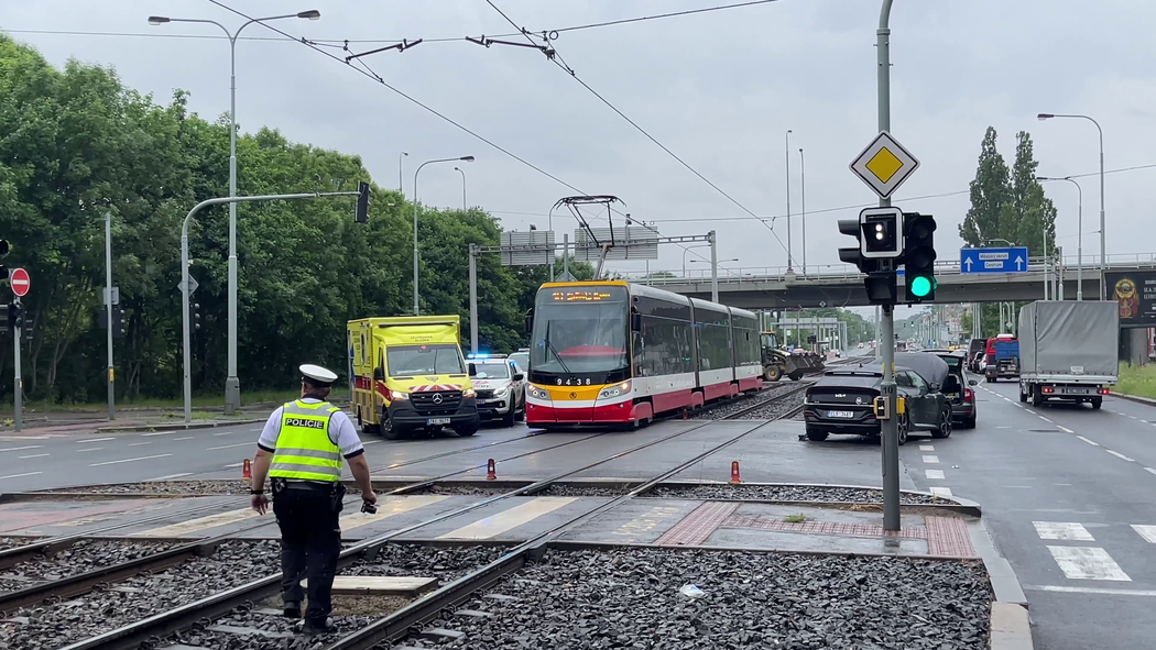 Jaromír Jágr měl ve středu nehodu, při které se srazil s tramvají