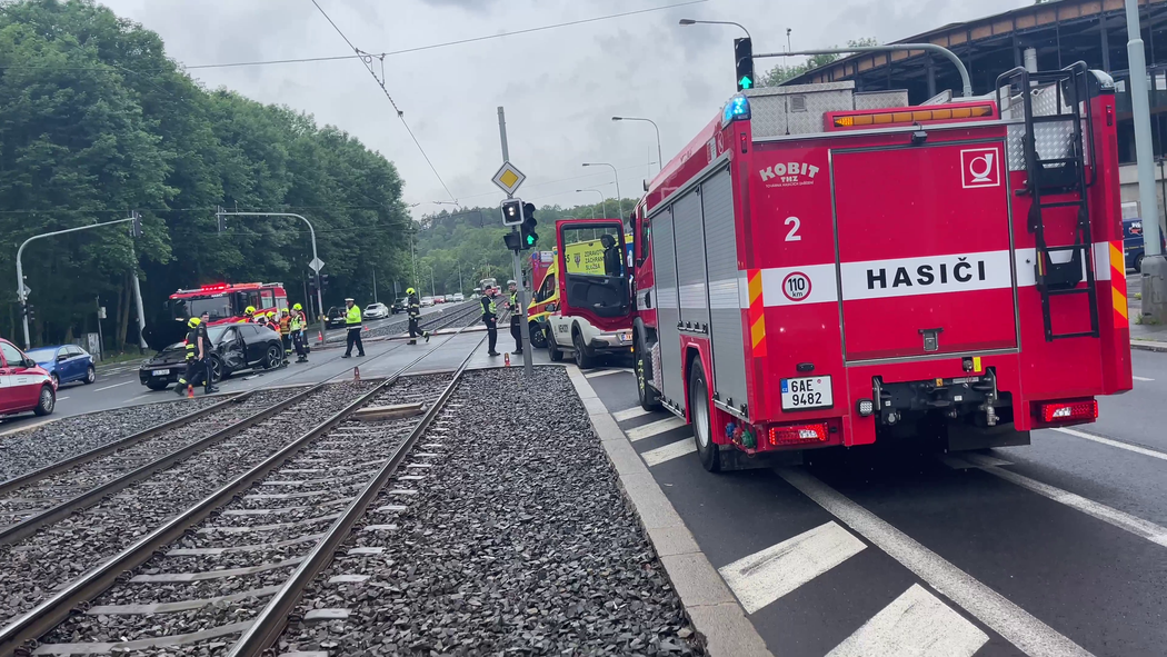 Jaromír Jágr měl ve středu nehodu, při které se srazil s tramvají