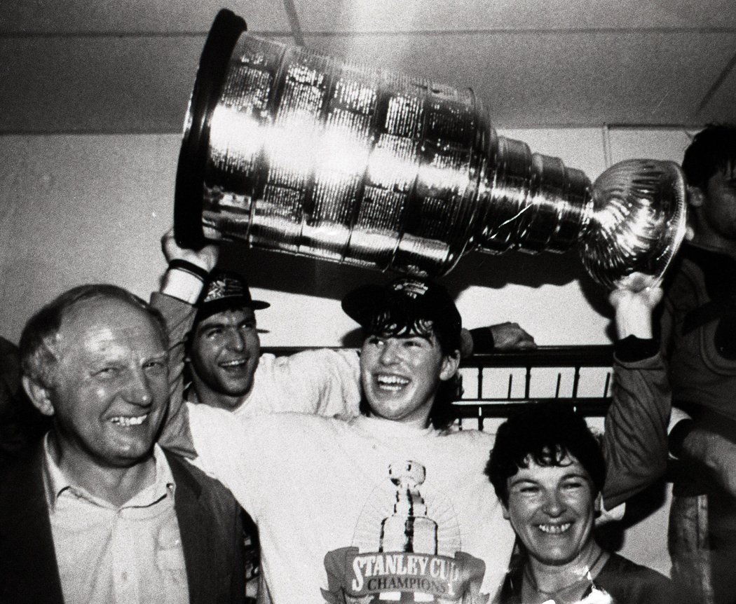 Jaromír Jágr získal dva Stanley Cupu v prvních dvou letech v NHL. A celou soutěž oslnil.