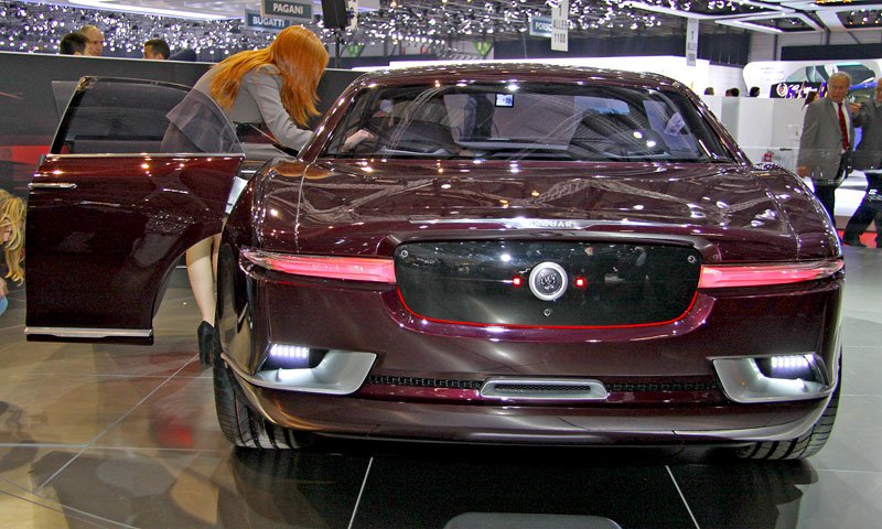 jaguar design novemodely vyssistredni