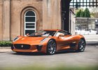 Jaguar C-X75, který proháněl filmový padouch i slavný pilot F1, je na prodej