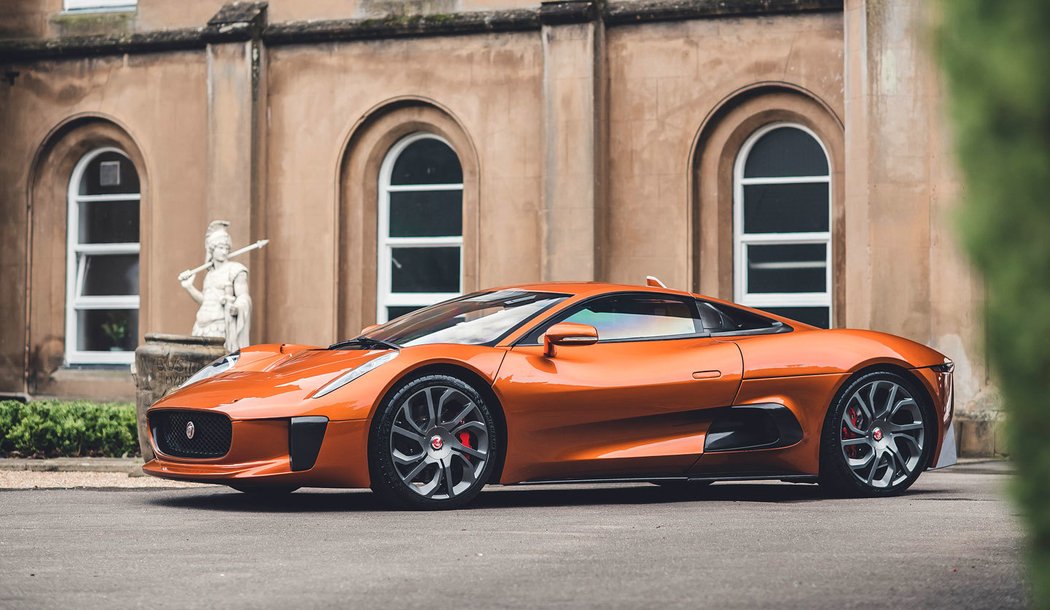 Jaguar C-X75 &#39;Spectre&#39;