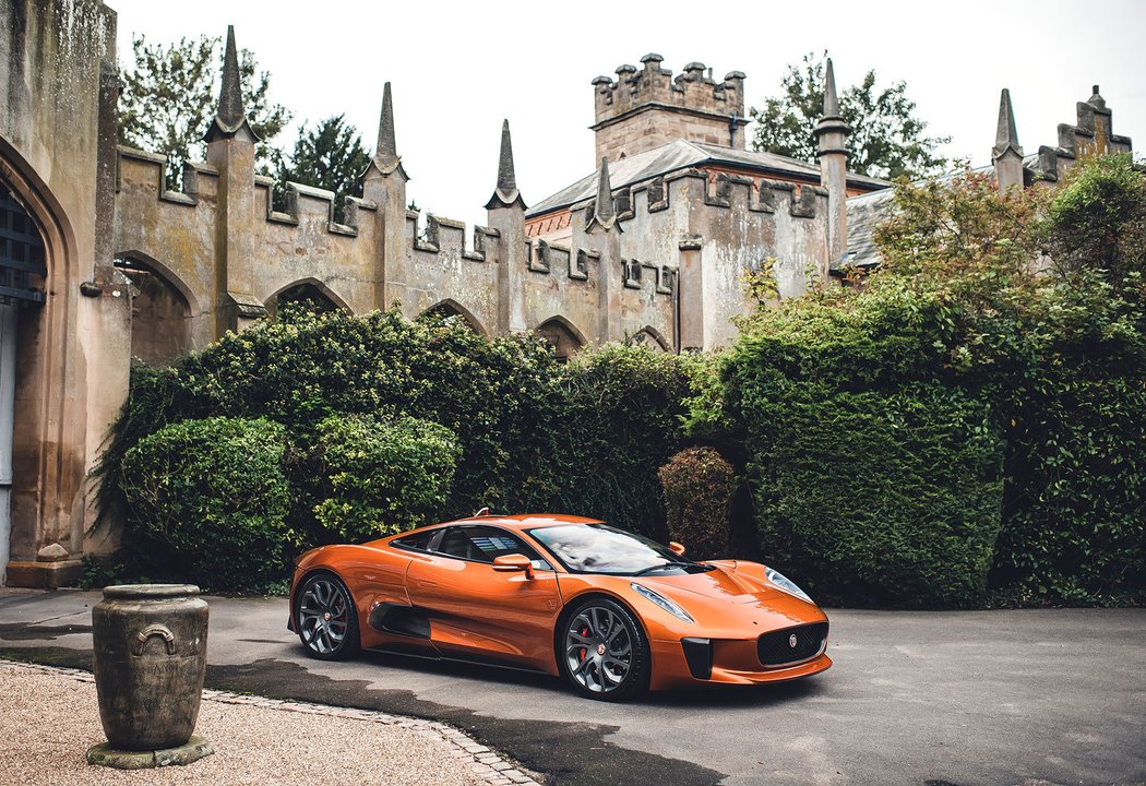 Jaguar C-X75 &#39;Spectre&#39;