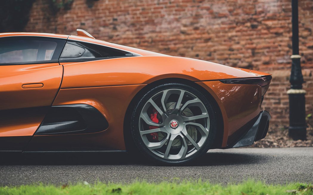 Jaguar C-X75 &#39;Spectre&#39;