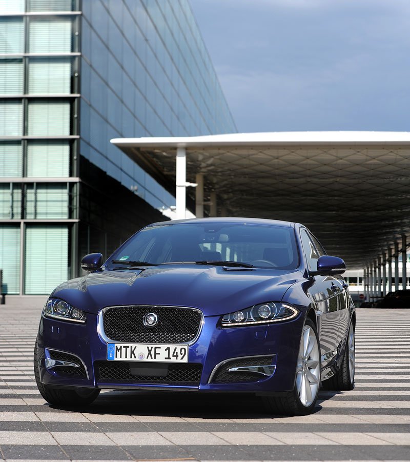 Jaguar XF