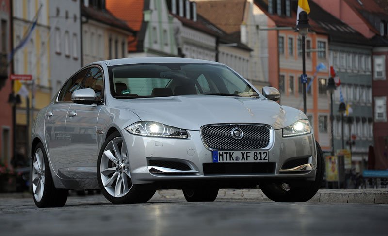 Jaguar XF