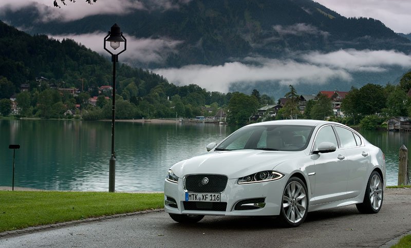 Jaguar XF