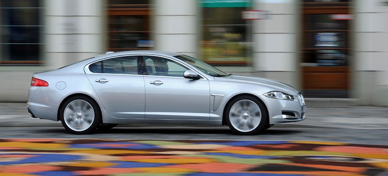 Jaguar XF