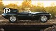 Historický Jaguar, který řídil i slavný závodník Sir Sterling Moss, je k mání za 11 milionů liber.