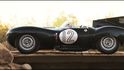 Historický Jaguar, který řídil i slavný závodník Sir Sterling Moss, je k mání za 11 milionů liber. Historický Jaguar, který řídil i slavný závodník Sir Sterling Moss, je k mání za 11 milionů liber.