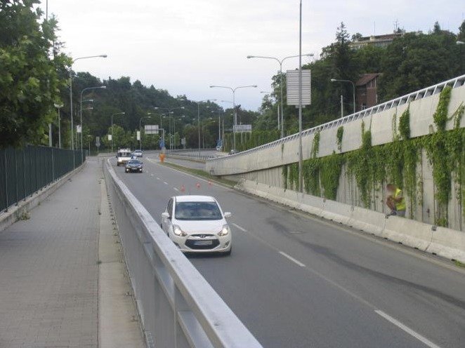 V Brně vytlačil dodávku ze silnice: Za pokus o vraždu dostal 15,5 roku!