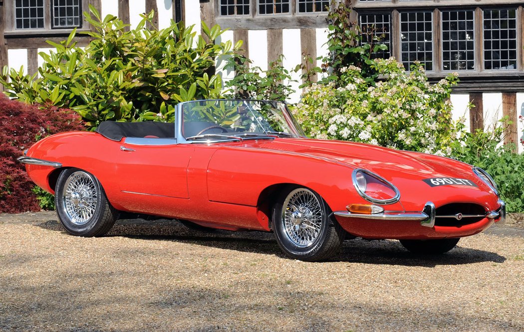 Jaguar E-Type 3.8-Litre Open Two Seater (1962)