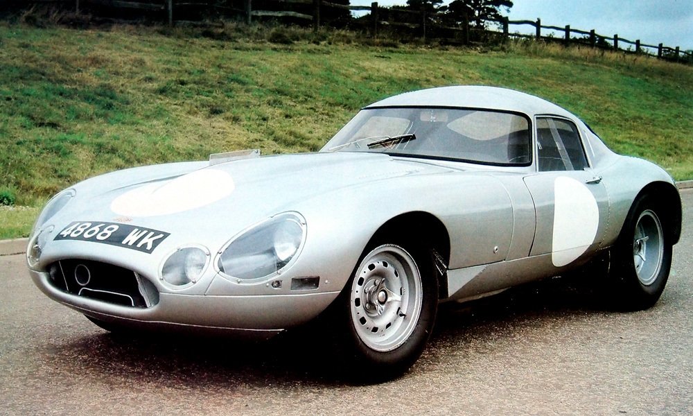 Peter Lindner, distributor vozů Jaguar v SRN, získal jeden Lightweight a spolu s Peterem Nöckerem se v roce 1964 zúčastnil 24hodinového závodu v Le Mans. Nedojel.