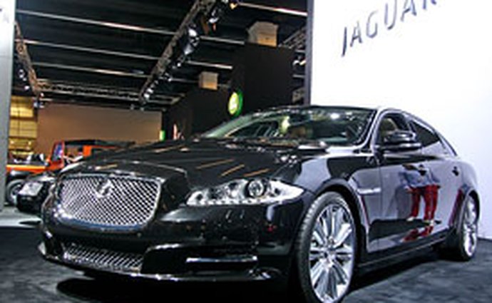 Šéf automobilky Jaguar Land Rover rezignoval