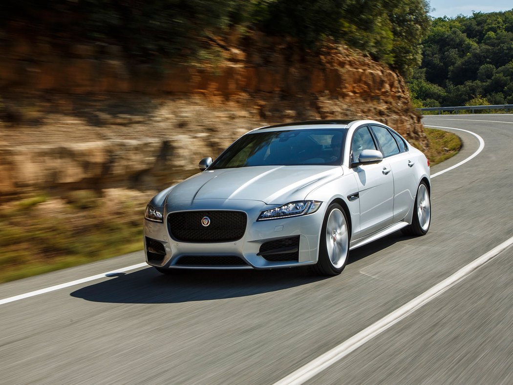 Jaguar XF