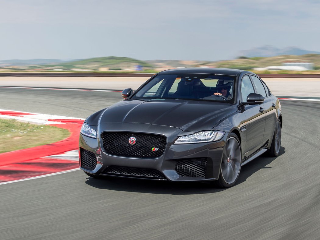 Jaguar XF