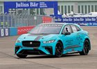 Závodní elektromobil Jaguar I-Pace eTrophy se předvedl v akci