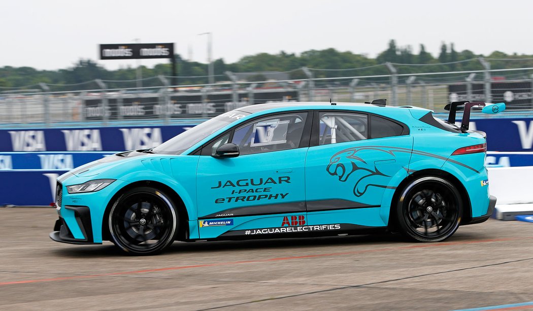 Jaguar I-Pace eTrophy