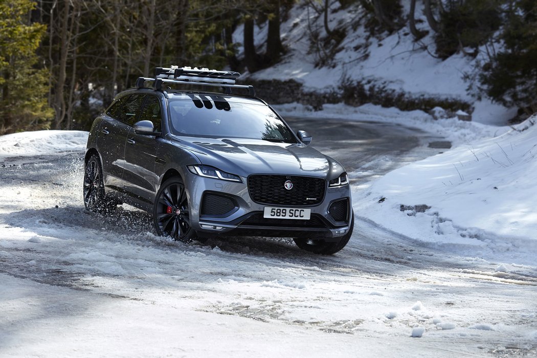 Jaguar F-Pace