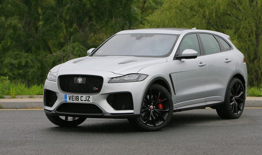 Jaguar F-Pace SVR