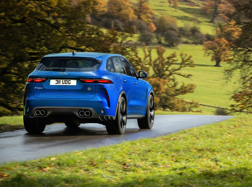 Jaguar F-Pace SVR