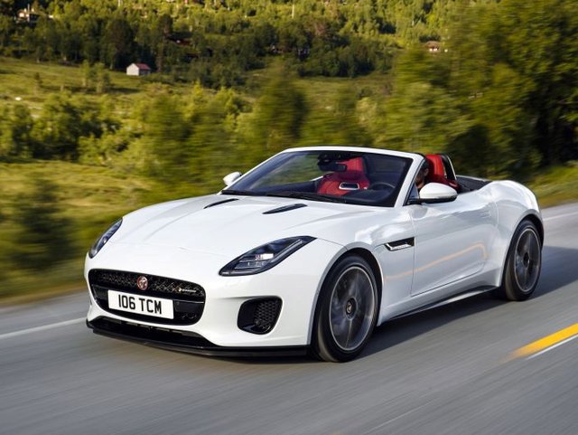 Jaguar F-Type Roadster