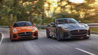 Jaguar F-Type SVR s pohonem všech kol se ukazuje na dalších fotkách